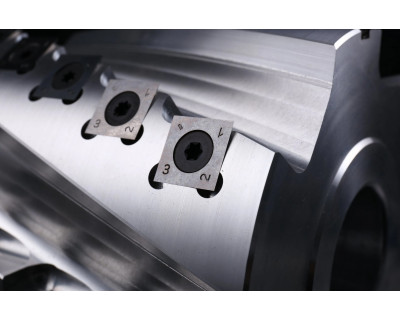 Cepillo regrueso  C2-260QS